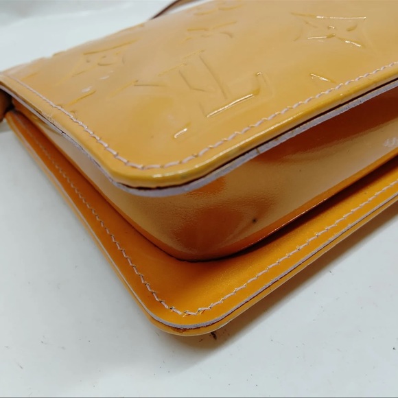 Louis Vuitton Accessories Pouch Lexington - Picture 3 of 4